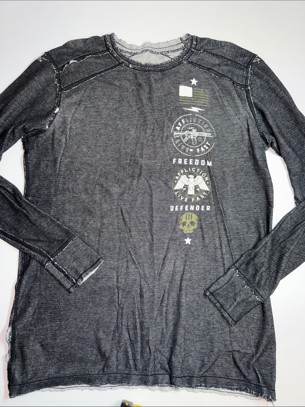 Reversible men’s long sleeve